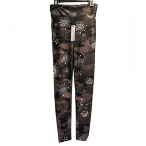 NWT Koral Camo Leggings Size Small